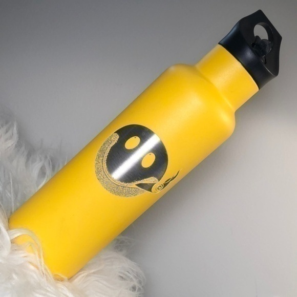 TEMPERCRAFT 20oz TUMBLER | Stainless Yellow Happy Smoker TEMPERCRAFT 20oz - Picture 2 of 4